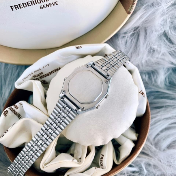 Vintage LA680WA-4CDF