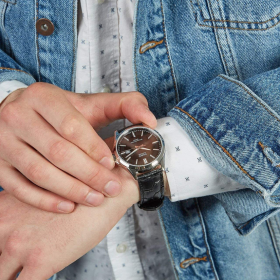 Casio Men MTS-100L-1AVDF 2