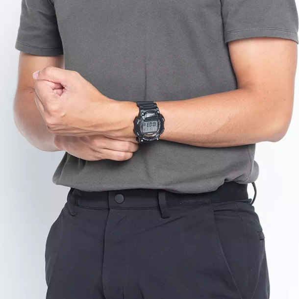 Casio Resin W-736H-1AVDF