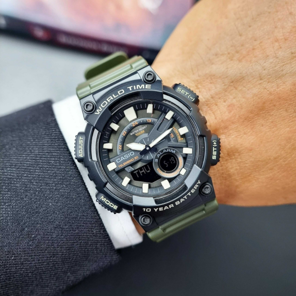 Casio Resin AEQ-110W-3AVDF