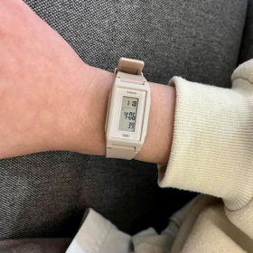 Casio Resin LF-10WH-4DF 2