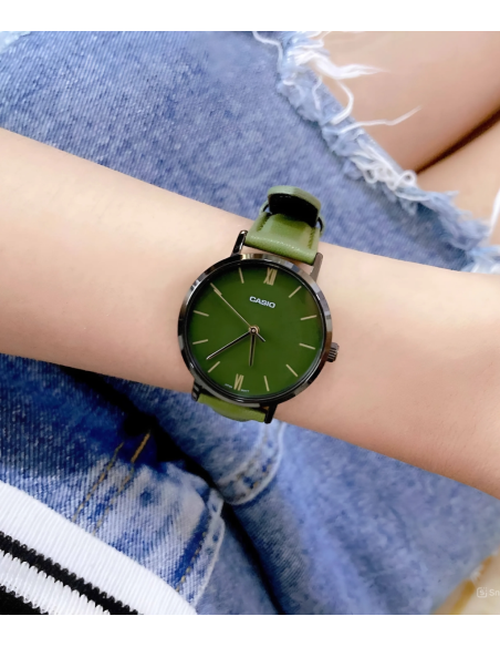 Casio Women LTP-VT02BL-3AUDF