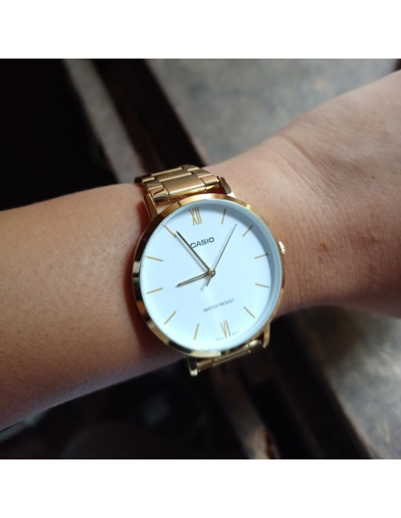 Casio Women LTP-VT01G-7BUDF