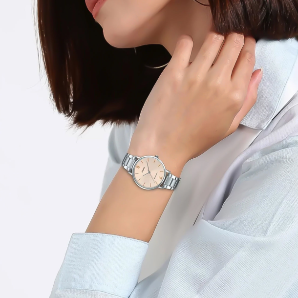 Casio Women LTP-VT01D-4BUDF