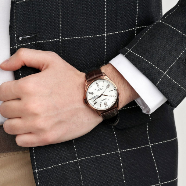 Casio Men MTP-1384L-7AVDF