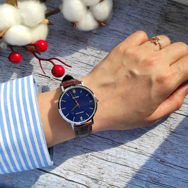 Casio Women LTP-VT01L-2BUDF