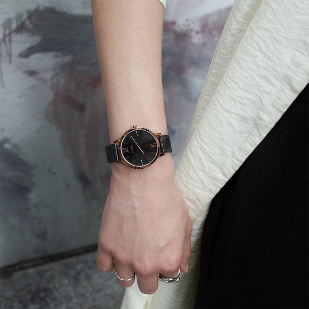 Casio Women LTP-E157MRB-1BDF