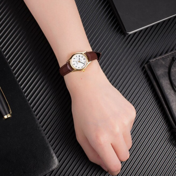 Casio Women LTP-1094Q-7B9RDF