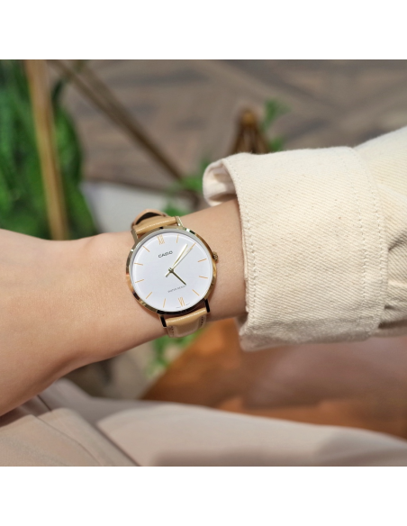 Casio Women LTP-VT01GL-7BUDF