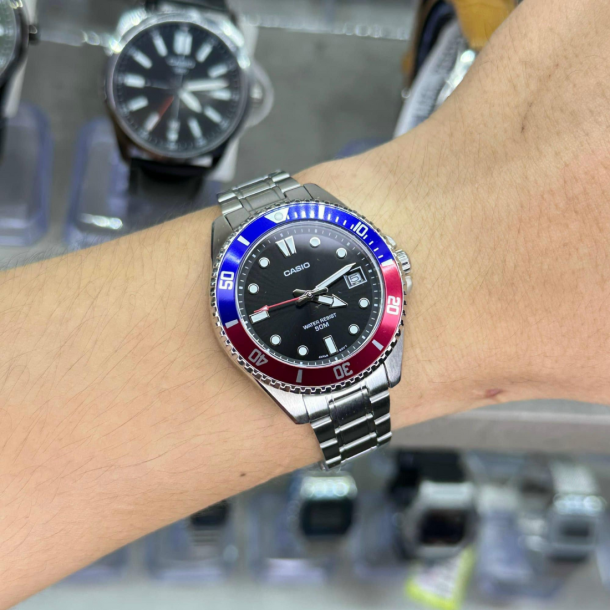 Casio Men MDV-10D-1A3VDF