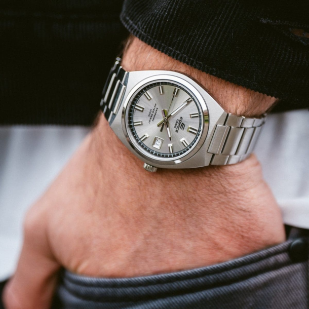 Edifice EFB-109D-7AVDF