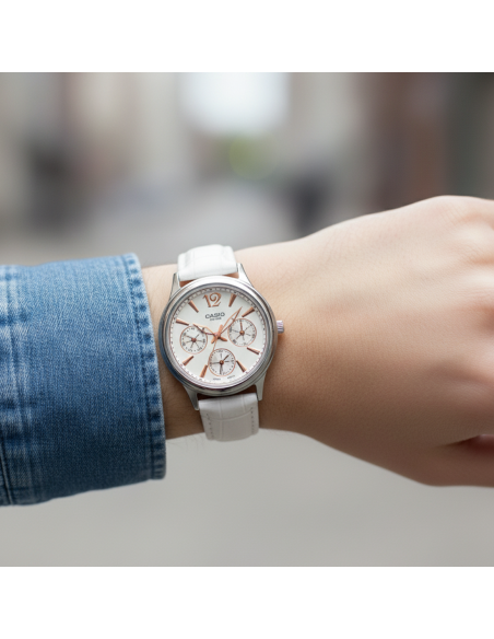 Casio Women LTP-2085L-7AVDF