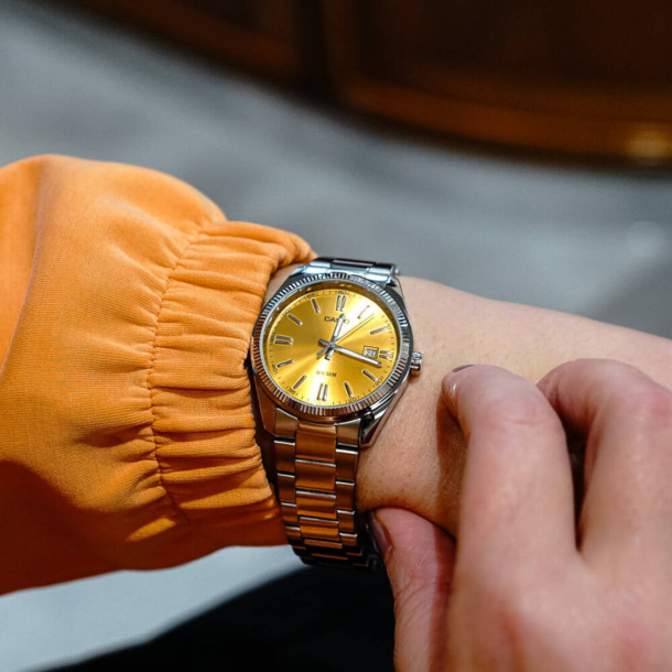 Casio men MTP-1302PD-9AVEF