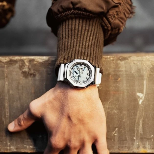 G-SHOCK GM-2100WS-7ADR