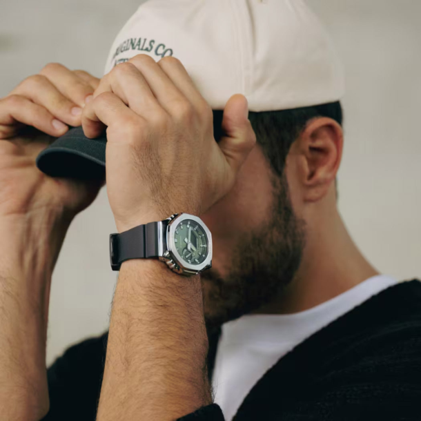 G-SHOCK GBM-2100A-1A3DR