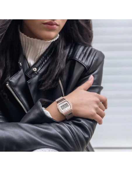 Vintage A1000MCG-9EF