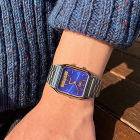 Vintage AQ-230GG-2A 2