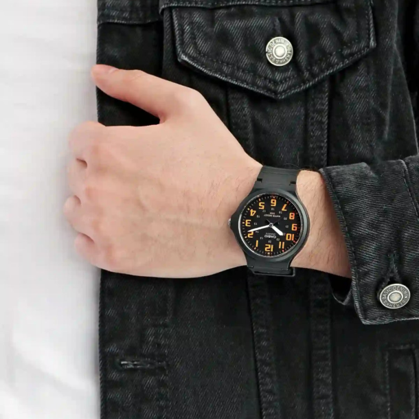 Casio Resin MW-240-4BVDF