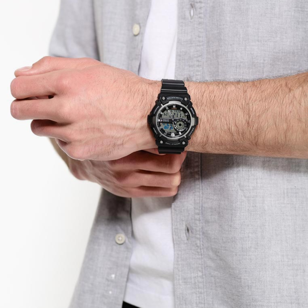 Casio Resin AEQ-200W-1AVDF