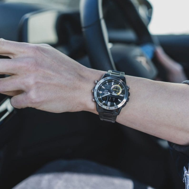 EDIFICE ECB-40DC-1ADF