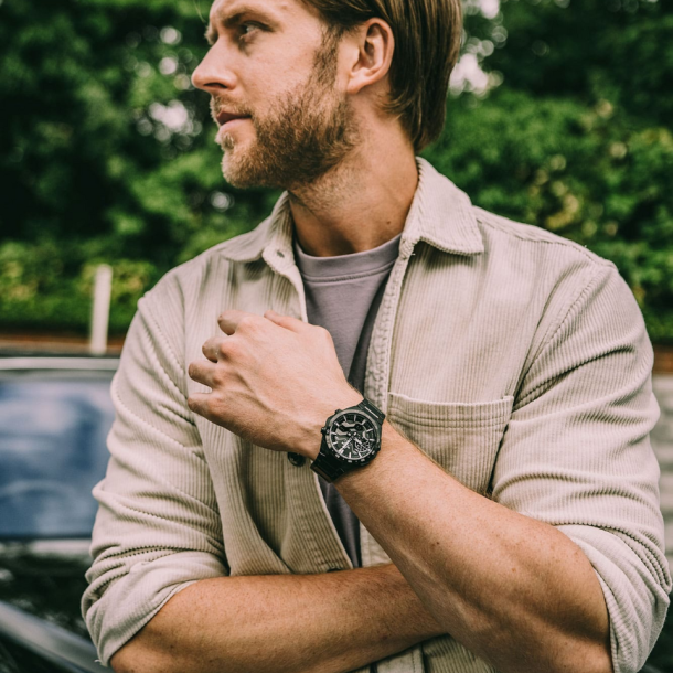 EDIFICE ECB-2200DC-1ADF