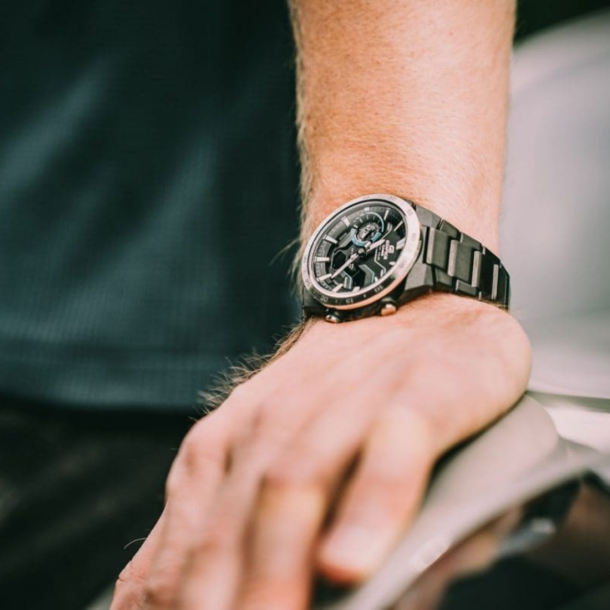 EDIFICE ECB-2200DD-1ADF