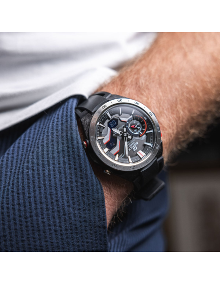 EDIFICE ECB-2200PB-1ADF