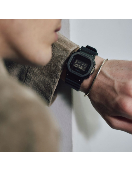 G-SHOCK GM-5600UB-1DR