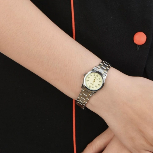 Casio Women LTP-V001SG-9BUDF