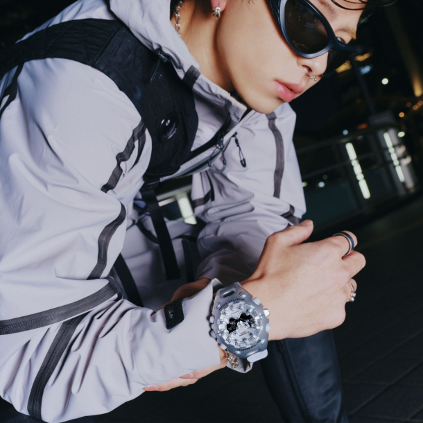 G-SHOCK GA-V01A-8ADR