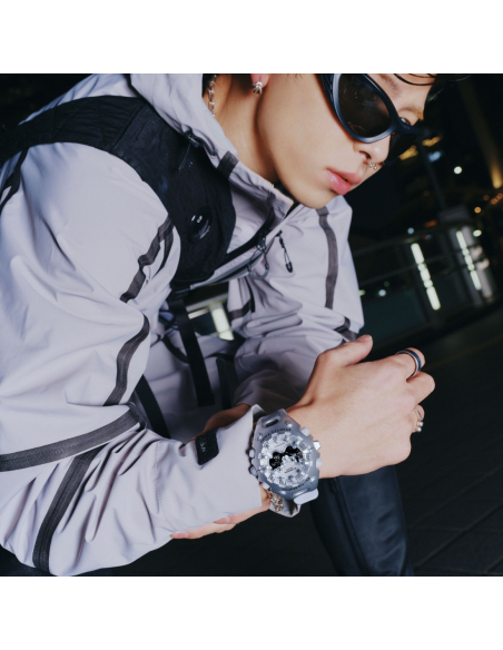 G-SHOCK GA-V01A-8ADR