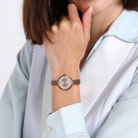 Casio Women LTP-E154MR-9ADF 2