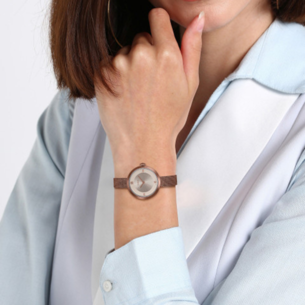 Casio Women LTP-E154MR-9ADF