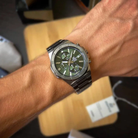 EDIFICE EFV-640DC-3AVUDF 2