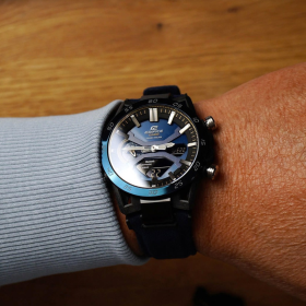 EDIFICE ECB-2000SS-2ADR 2