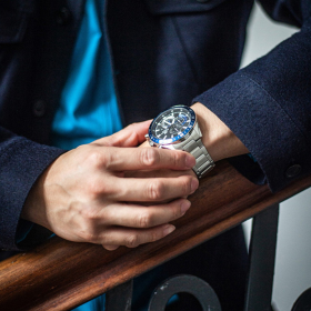 Edifice EFV-620D-1A2VUDF 2