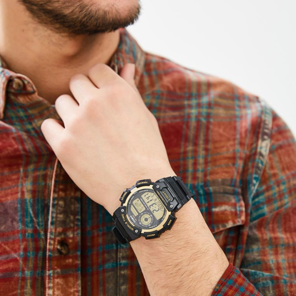 Casio Resin AE-1400WH-9AVDF