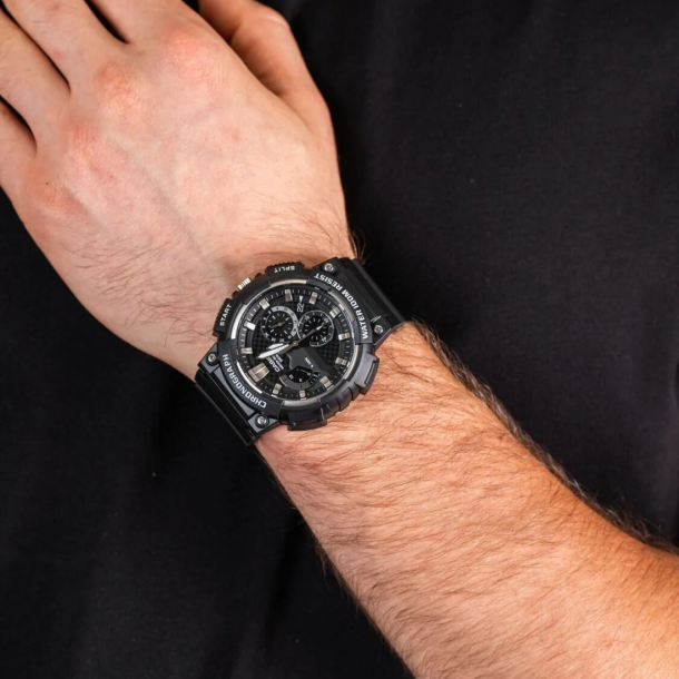 Casio Resin MCW-200H-1AVDF