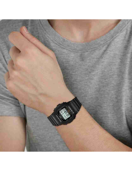 G-Shock DW-5600E-1VQ