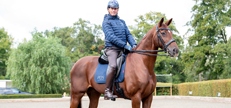 Keep your equestrian surface perfect, even in the rain! 2